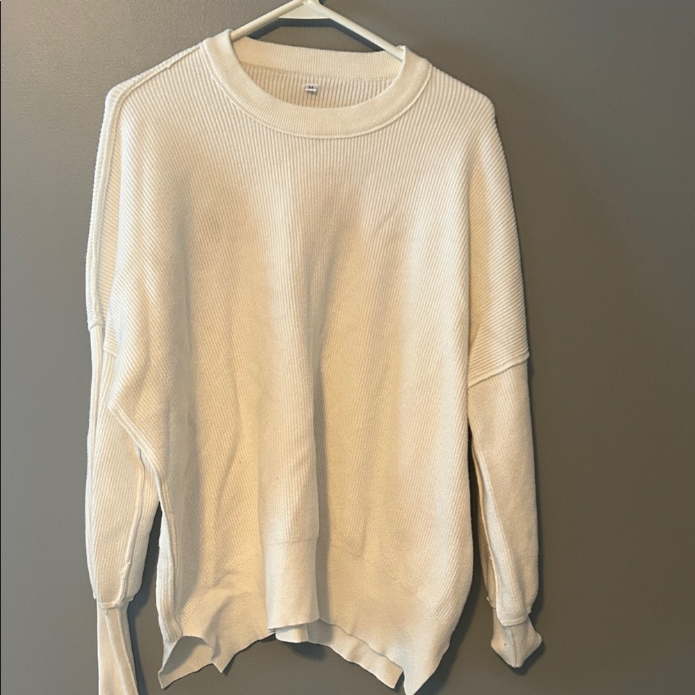 Elegant Women's Cream Crew Neck Sweater